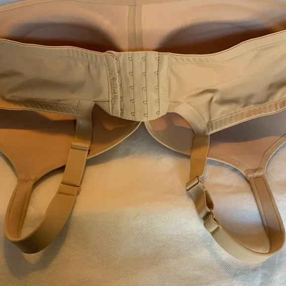 Cacique Size 46DDD (46F) Nude Color Bra EUC - Picture 7 of 8